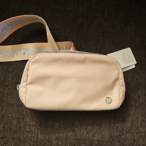 lululemon athletica Handbags - Lululemon Athletica Pink Everywhere Belt Bag/ Crossbody Bag